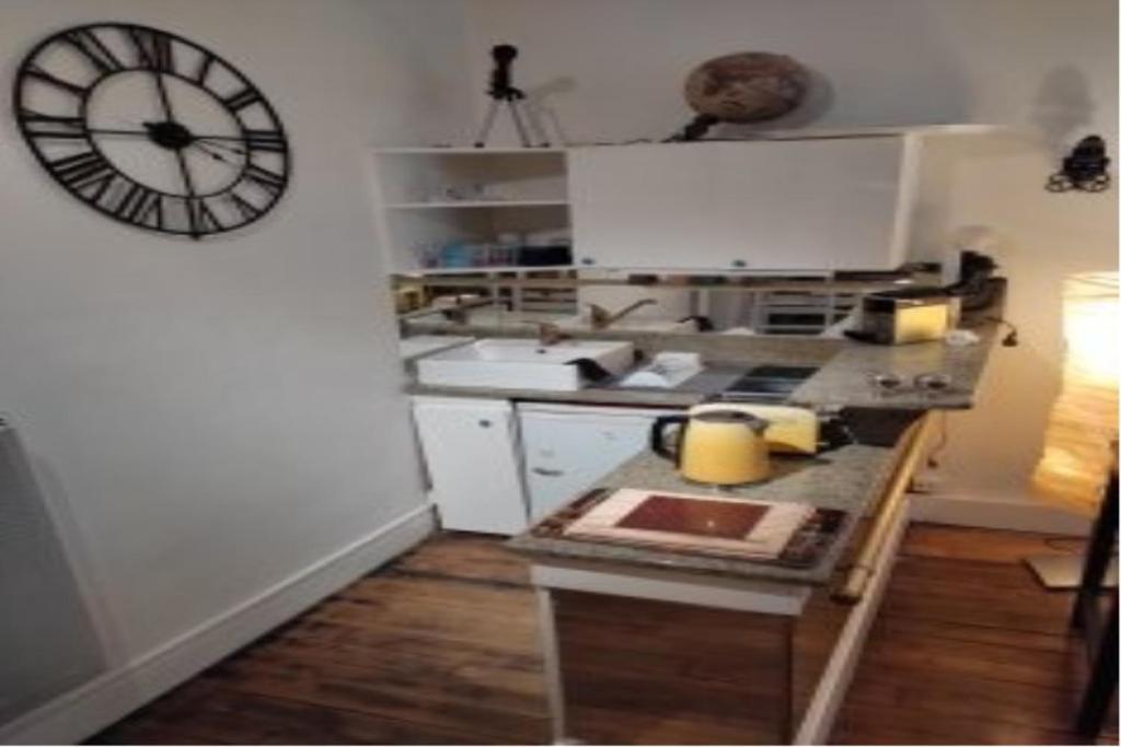 Two Beautiful Studios - Bastille- 4 Pers Paris Exteriör bild